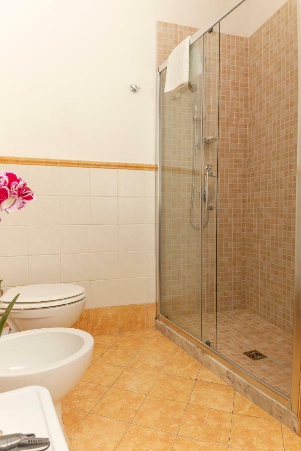 I Balconi Di San Domenico Apartman Palermo Kültér fotó